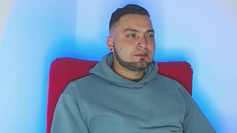 Snapshot of robert_leroy chatting on 02.26.26 Stiven - online show from 02.26.26