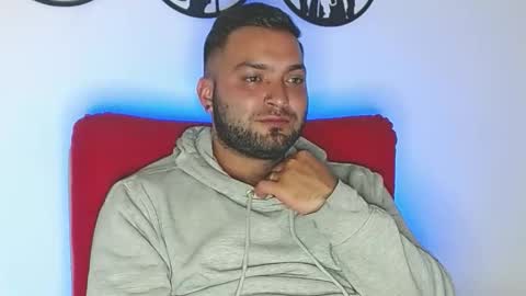 Snapshot of robert_leroy chatting on 03.23.26 Stiven - online show from 03.23.26