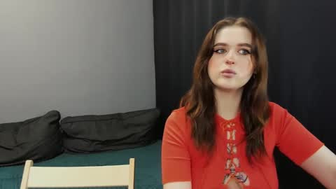 Lisa and Robert  i am online all days 900 am GMT3   online show from 03.09.25