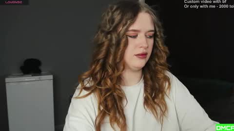 Lisa and Robert  i am online all days 900 am GMT3   online show from 02.14.26