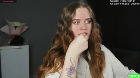 Lisa and Robert  i am online all days 900 am GMT3   online show from 02.15.26