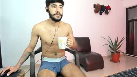 roberx_12 online show from 02.17.25