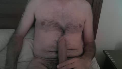 Snapshot of robhin40 chatting on 02.28.26 Robhin maduro online show from 02.28.26