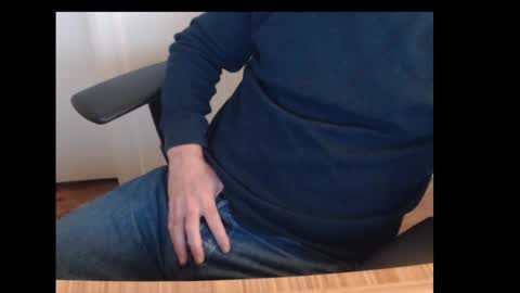 robidan6923 online show from 02.12.25