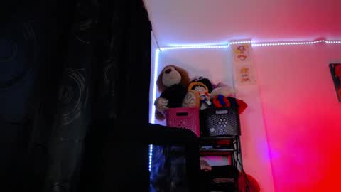 Robin online show from 03.27.26