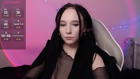 Snapshot of robin_yours chatting on 12.18.24 Robin your online show from 12.18.24