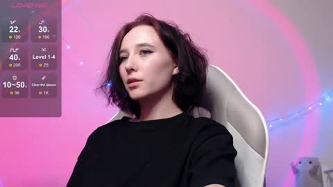 Snapshot of robin_yours chatting on 12.29.24 Robin your online show from 12.29.24