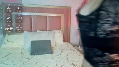 robin D online show from 10.22.25