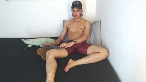 Snapshot of robisson_zack chatting on 03.03.26 Robisson Zack online show from 03.03.26