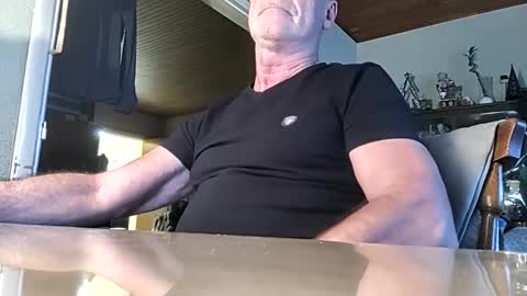 robke1966 online show from 12.31.24