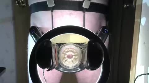 Robodickmilker online show from 02.04.25