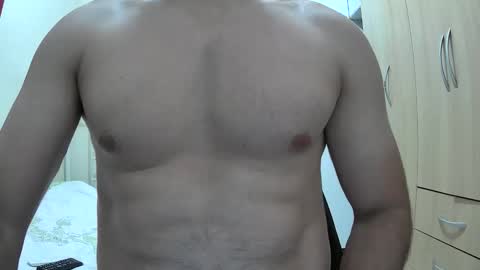 Snapshot of robson1022 chatting on 12.03.25 robson1022 online show from 12.03.25