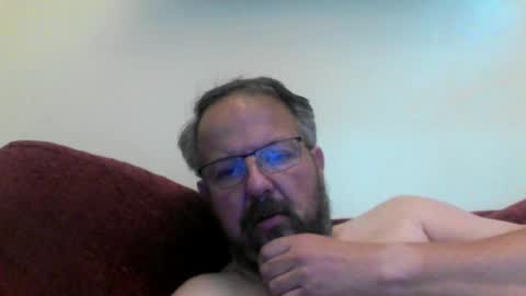 Snapshot of robxx32 chatting on 06.13.26 robxx32 online show from 06.13.26