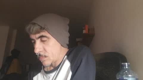 Snapshot of robynhotchilli chatting on 11.29.25 robynhotchilli online show from 11.29.25