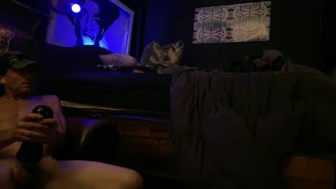 Snapshot of rockemx chatting on 12.10.24 rockemx online show from 12.10.24