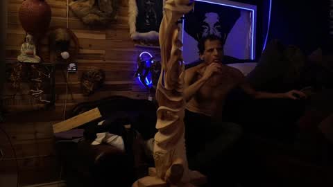 Snapshot of rockemx chatting on 12.19.24 rockemx online show from 12.19.24