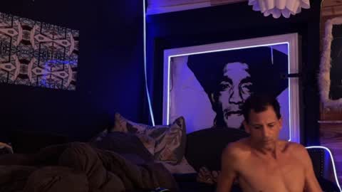 Snapshot of rockemx chatting on 12.29.24 rockemx online show from 12.29.24