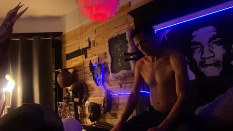 Snapshot of rockemx chatting on 12.31.24 rockemx online show from 12.31.24