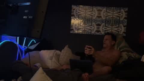 Snapshot of rockemx chatting on 01.19.25 rockemx online show from 01.19.25