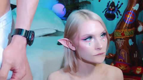 Snapshot of rockstarsgames chatting on 10.26.25 Lina and Den online show from 10.26.25