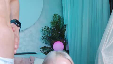 Lina and Den online show from 12.04.25