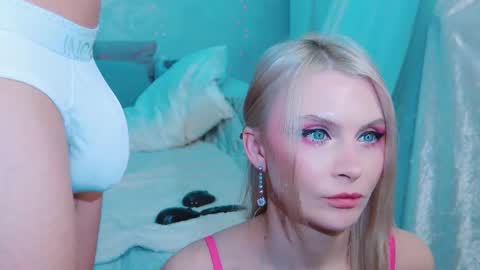 Lina and Den online show from 03.08.26