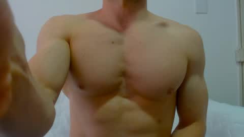 Snapshot of rocky_muscle chatting on 04.30.26 rocky muscle online show from 04.30.26