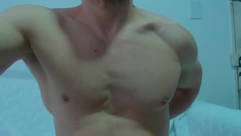 Snapshot of rocky_muscle chatting on 05.01.26 rocky muscle online show from 05.01.26