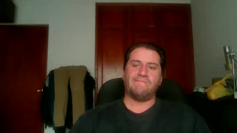 Snapshot of rodfer chatting on 04.10.26 Rodfer online show from 04.10.26