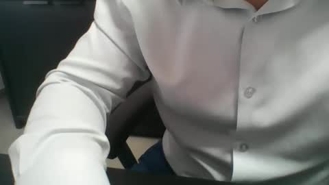 Snapshot of rodrelbad chatting on 11.18.25 RodRelbad online show from 11.18.25