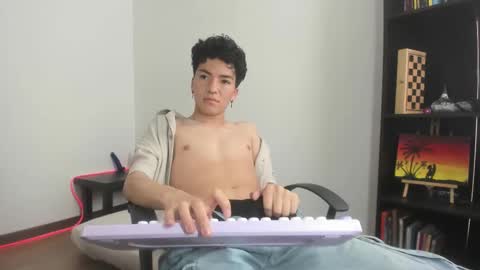 Snapshot of rofflust chatting on 02.21.26 Roff Lust online show from 02.21.26