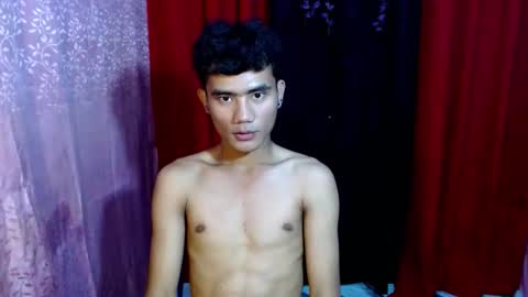 roianboyyy online show from 05.19.26