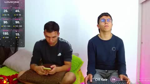 Snapshot of rolos_hot32 chatting on 01.24.25 rolos_hot32 online show from 01.24.25