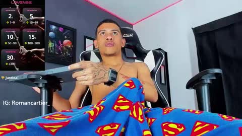 Snapshot of romancartier_ chatting on 02.13.25 Roman Cartier online show from 02.13.25