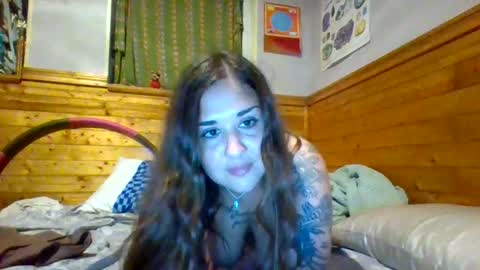 Snapshot of romaniansweetie chatting on 06.04.26 romaniansweetie online show from 06.04.26