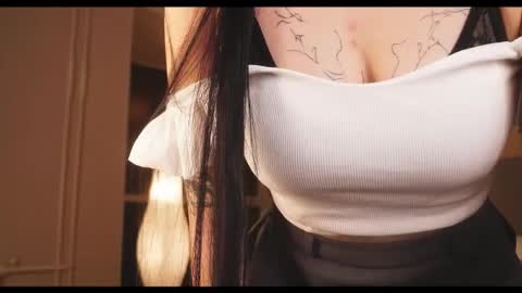 Nora online show from 04.03.26