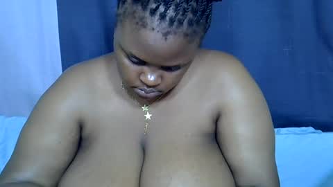 Snapshot of romasweet28 chatting on 07.14.26 romasweet28 online show from 07.14.26