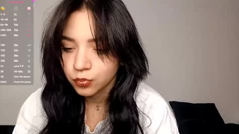 Snapshot of romeliahastert chatting on 09.17.25 Anica online show from 09.17.25