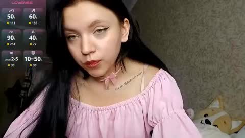 Snapshot of romeliahastert chatting on 10.13.25 Anica online show from 10.13.25