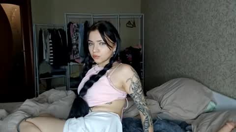 Snapshot of romeliahastert chatting on 11.13.25 Anica online show from 11.13.25