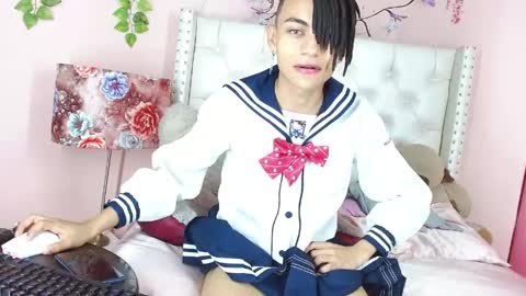 Snapshot of romeo_laurient chatting on 04.12.26 ROMEO online show from 04.12.26