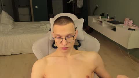 Romeo online show from 02.10.25