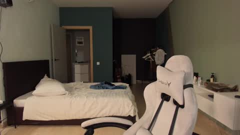 Romeo online show from 02.28.25