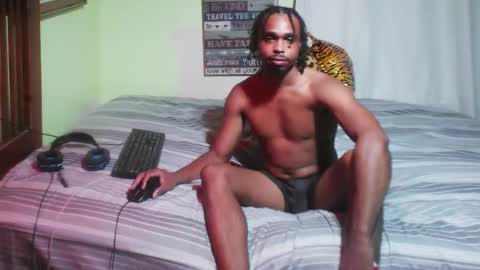 romeotyn online show from 10.20.25