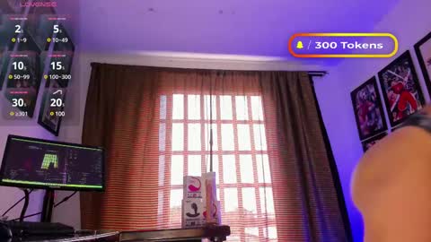 Snapshot of romynahot chatting on 02.23.25 Romyna online show from 02.23.25