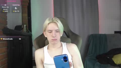 Snapshot of ron_vilsx chatting on 02.27.25 ron vilsx online show from 02.27.25