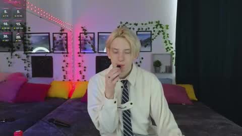 Snapshot of ron_vilsx chatting on 03.05.25 ron vilsx online show from 03.05.25