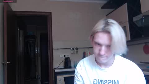 Snapshot of ron_vilsx chatting on 09.23.25 ron vilsx online show from 09.23.25