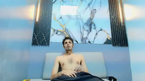 Snapshot of ronny_steell2 chatting on 06.06.26 RONNY online show from 06.06.26