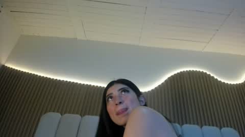 Snapshot of rosa_aura chatting on 06.23.26 rosa_aura online show from 06.23.26